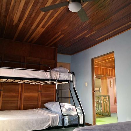 알라후엘라 Vida Tropical B&B 외부 사진